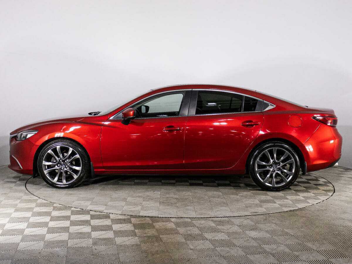Mazda 6 с пробегом — 2017 год. Фото: #7