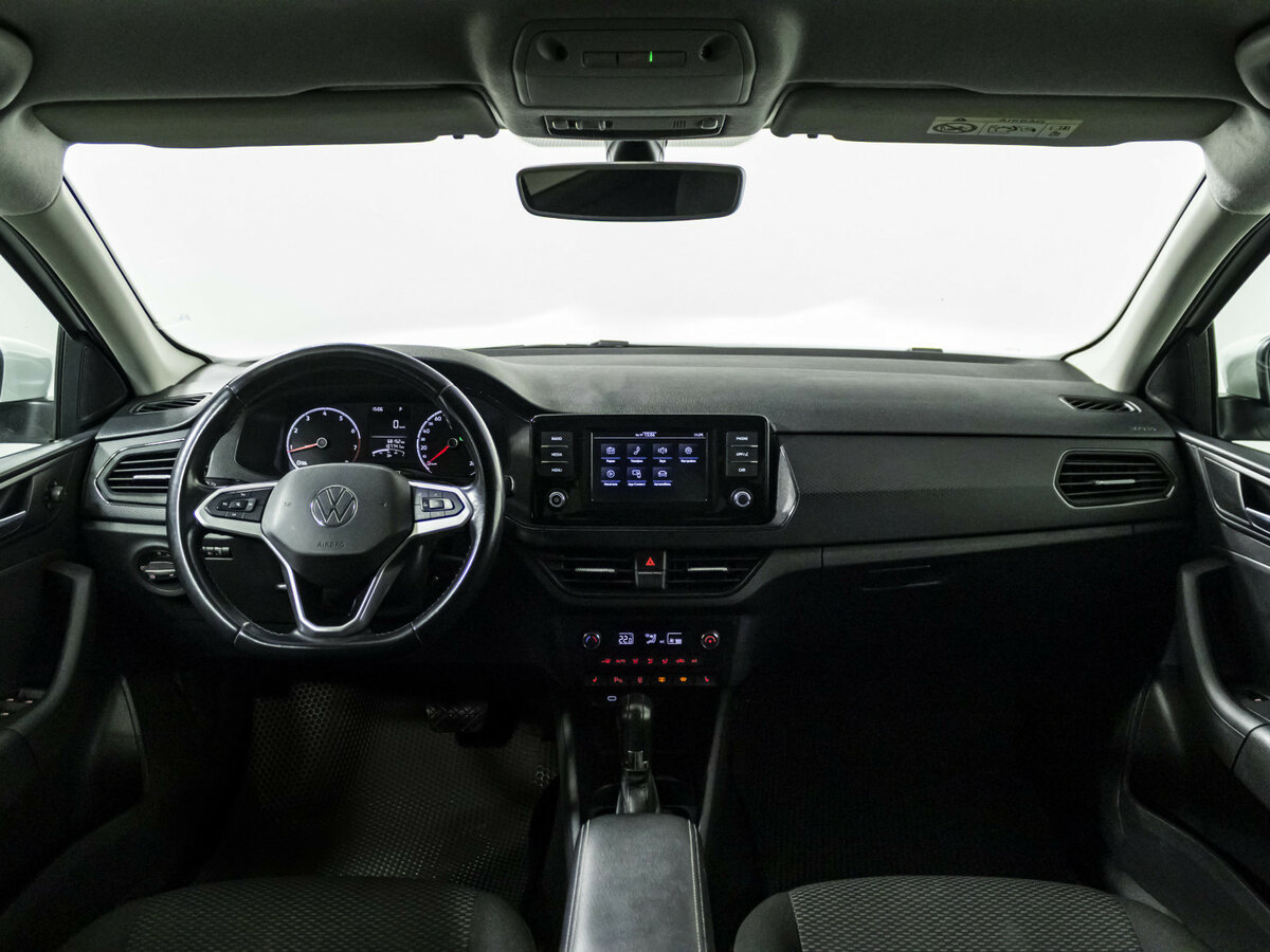 Volkswagen Polo с пробегом — 2020 год. Фото: #10