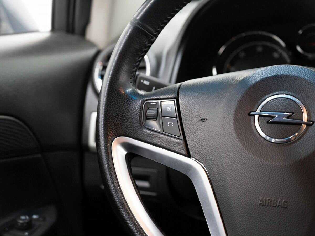 Opel Antara с пробегом — 2013 год. Фото: #14