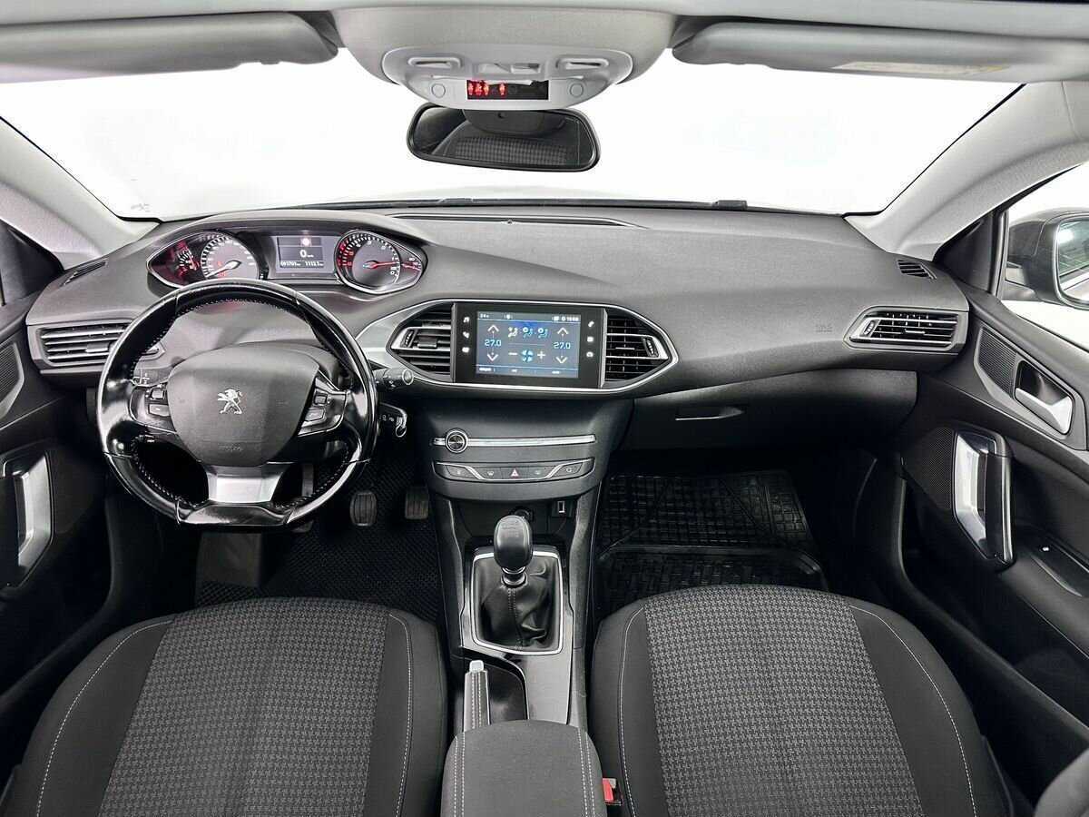 Peugeot 308 с пробегом — 2018 год. Фото: #7