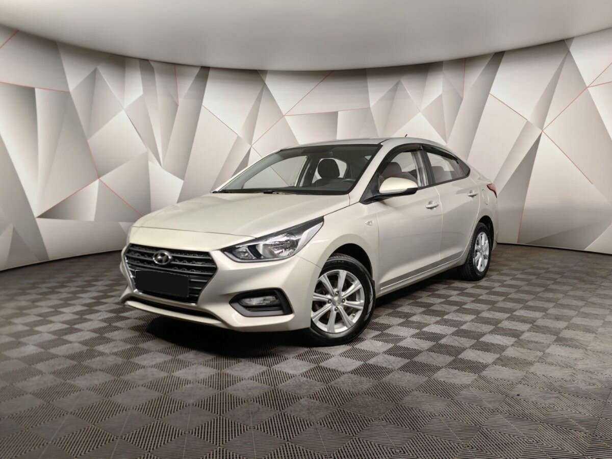 Hyundai Solaris с пробегом — 2019 год. Посмотреть фото