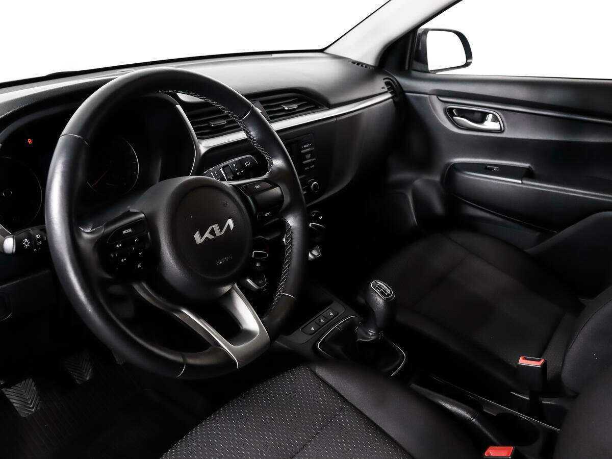 Kia Rio с пробегом — 2021 год. Фото: #8