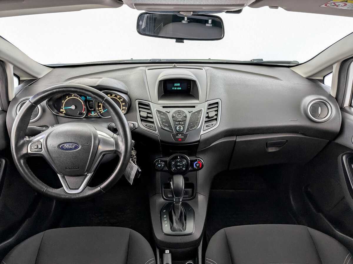 Ford Fiesta с пробегом — 2017 год. Фото: #13