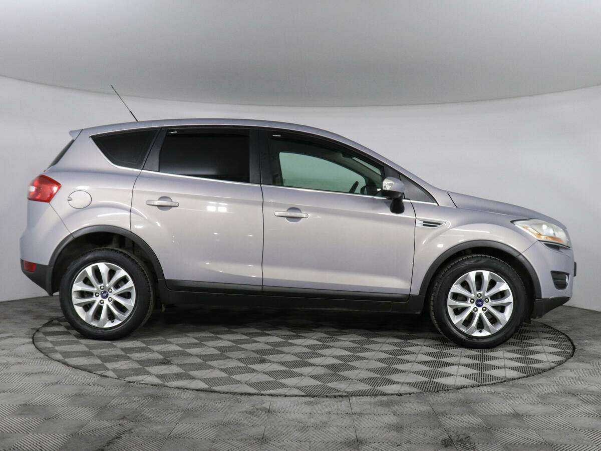 Ford Kuga с пробегом — 2012 год. Фото: #3