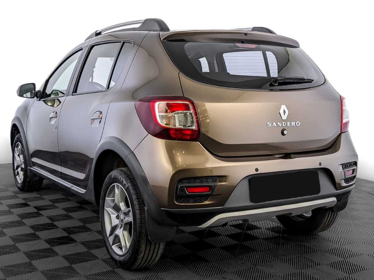 Renault Sandero с пробегом — 2021 год. Фото: #6