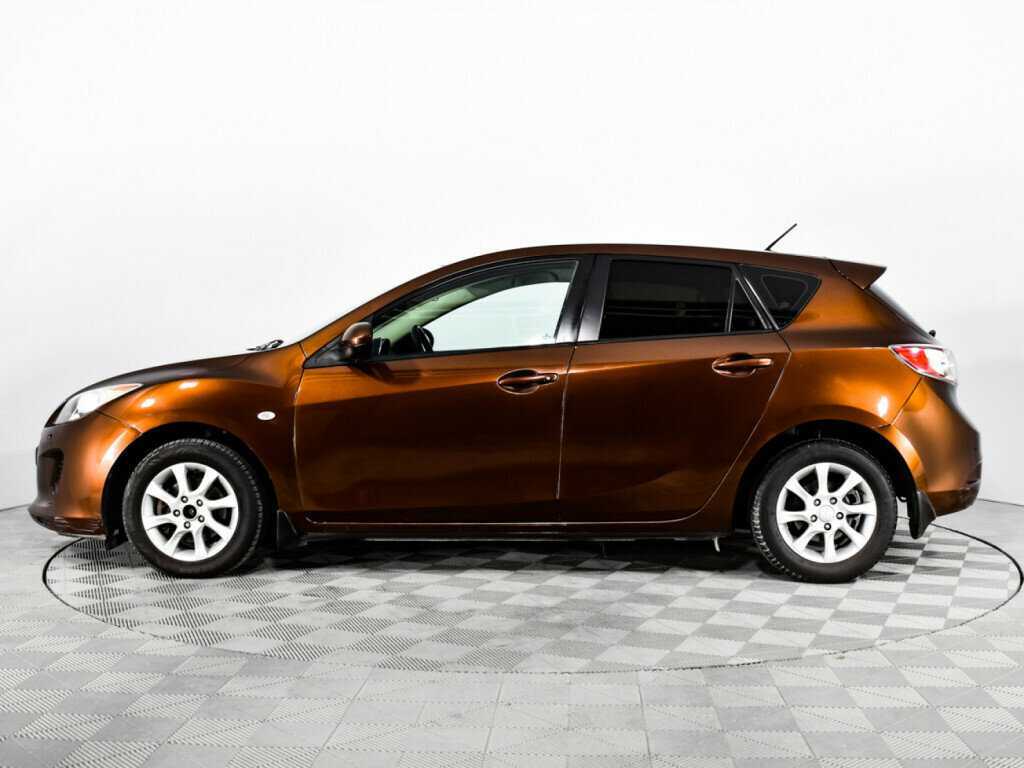 Mazda 3 с пробегом — 2012 год. Фото: #7