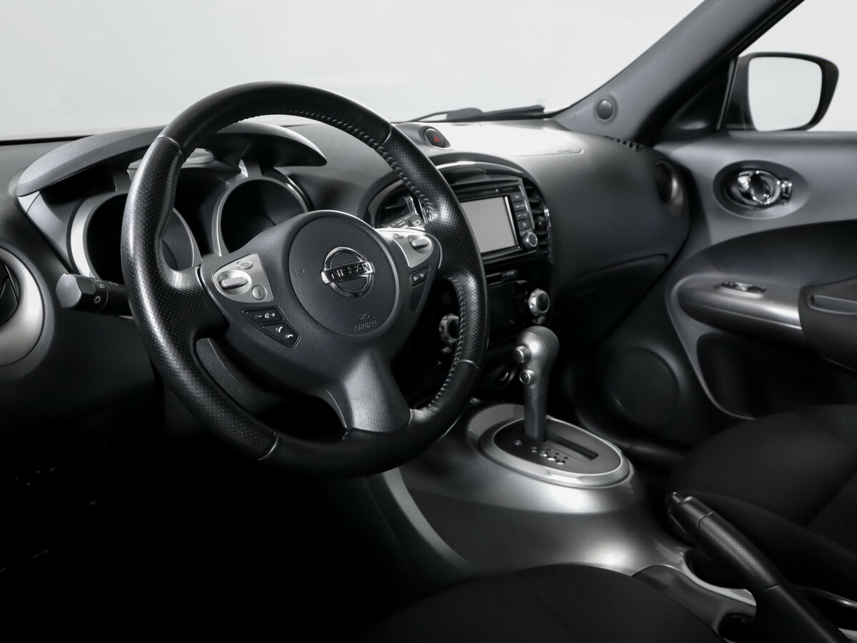 Nissan Juke с пробегом — 2014 год. Фото: #11