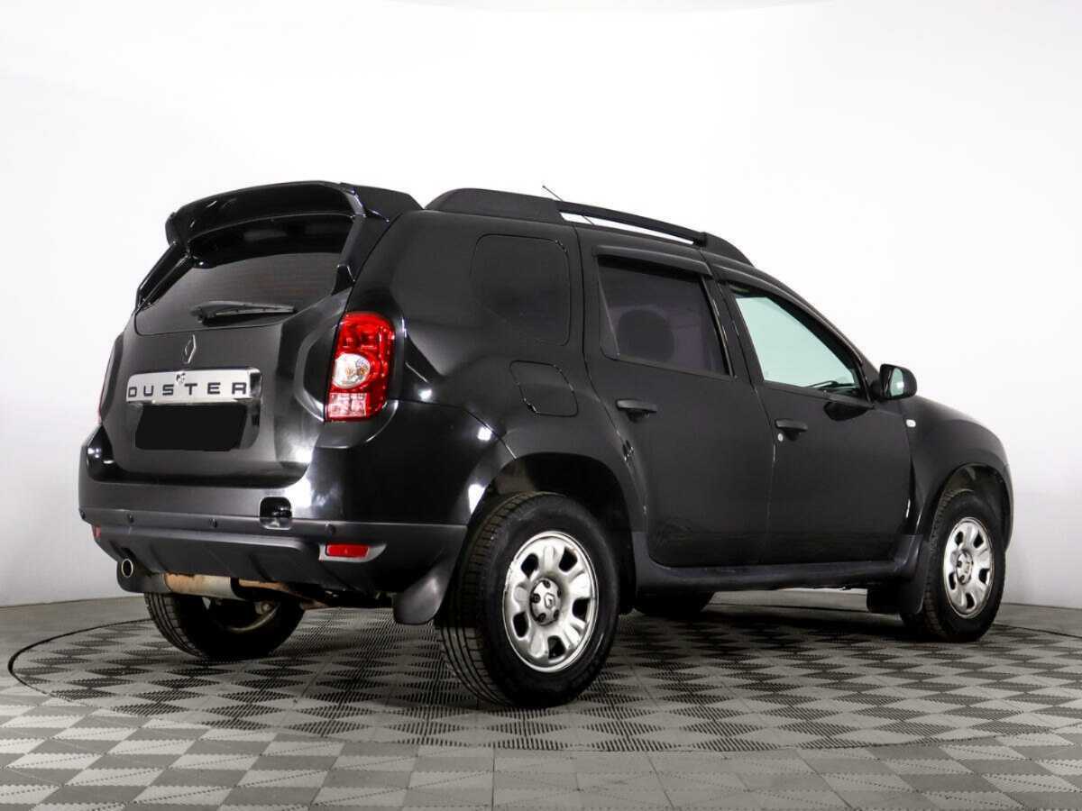 Renault Duster с пробегом — 2014 год. Фото: #4