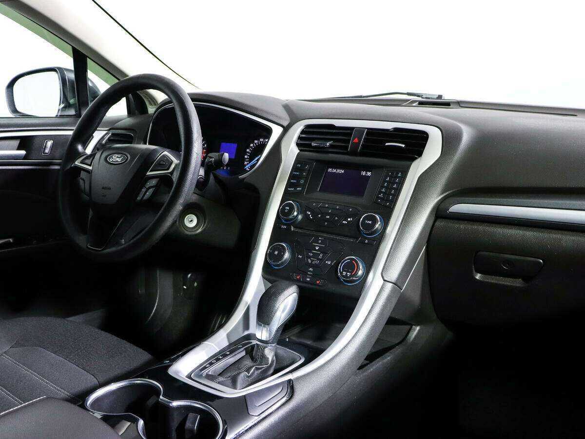 Ford Mondeo с пробегом — 2016 год. Фото: #5