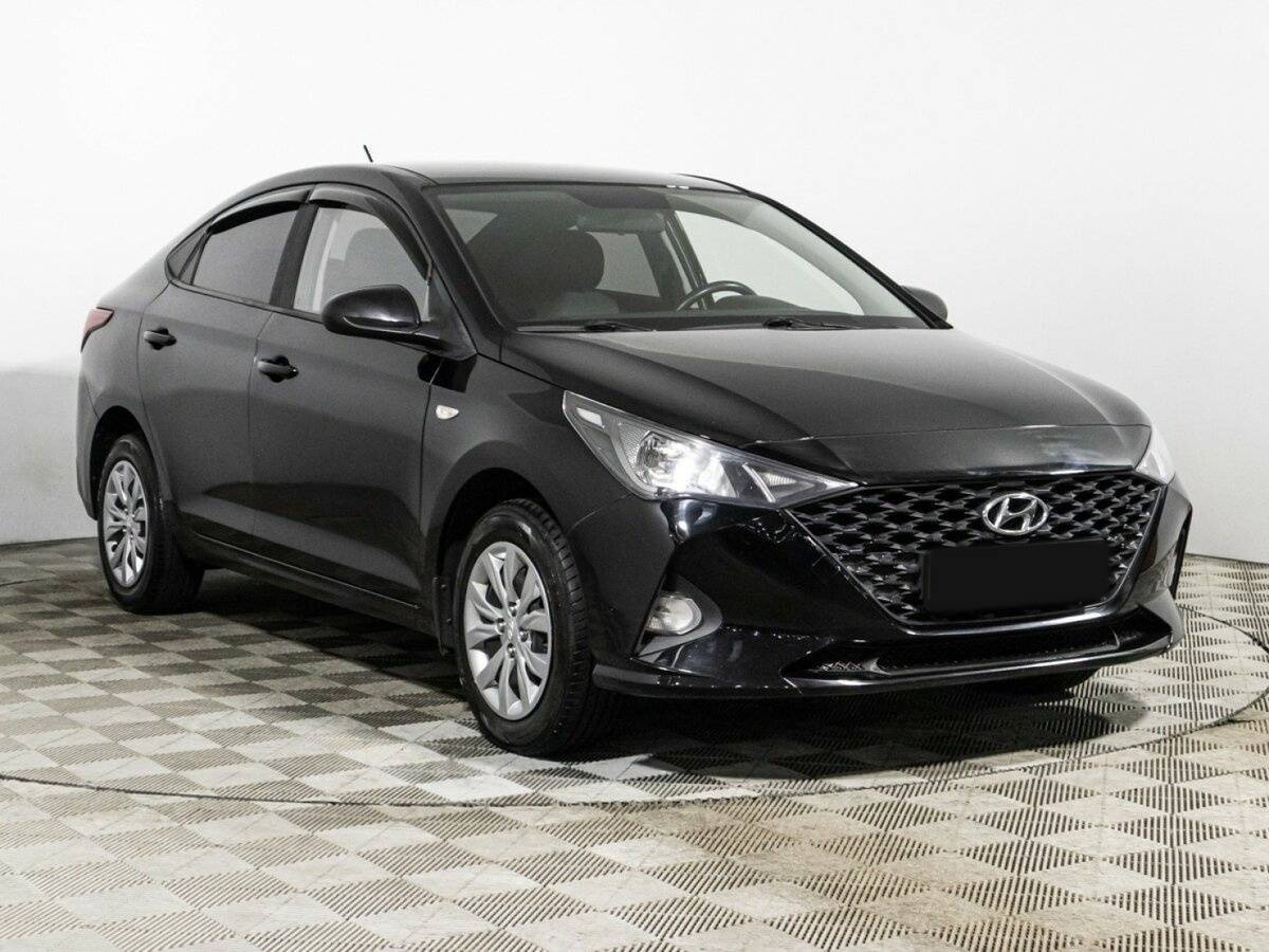 Hyundai Solaris с пробегом — 2021 год. Фото: #2