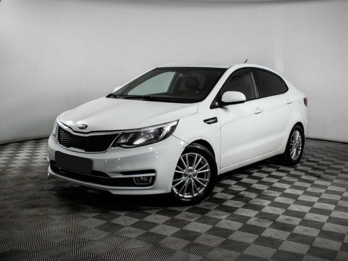 Kia Rio с пробегом — 2015 год. Фото: #0