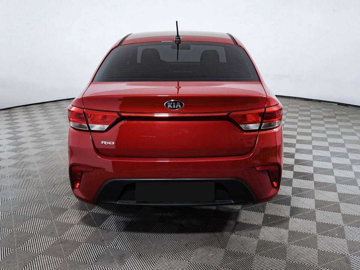 Kia Rio с пробегом — 2020 год. Фото: #5