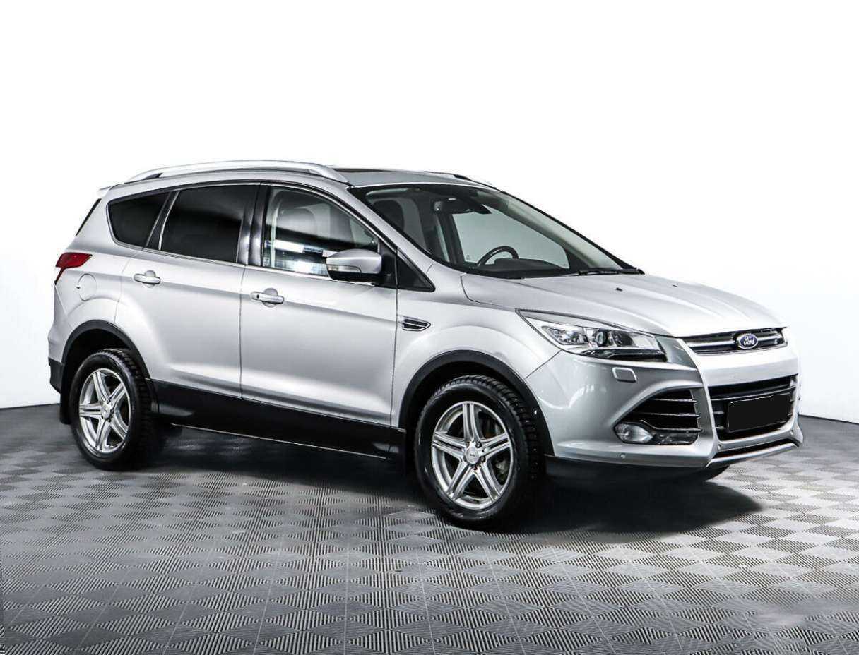 Ford Kuga с пробегом — 2013 год. Фото: #2