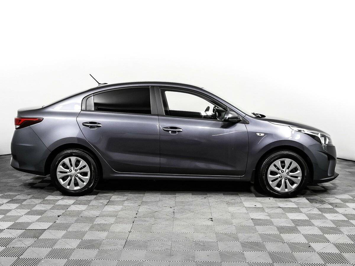Kia Rio с пробегом — 2022 год. Фото: #3