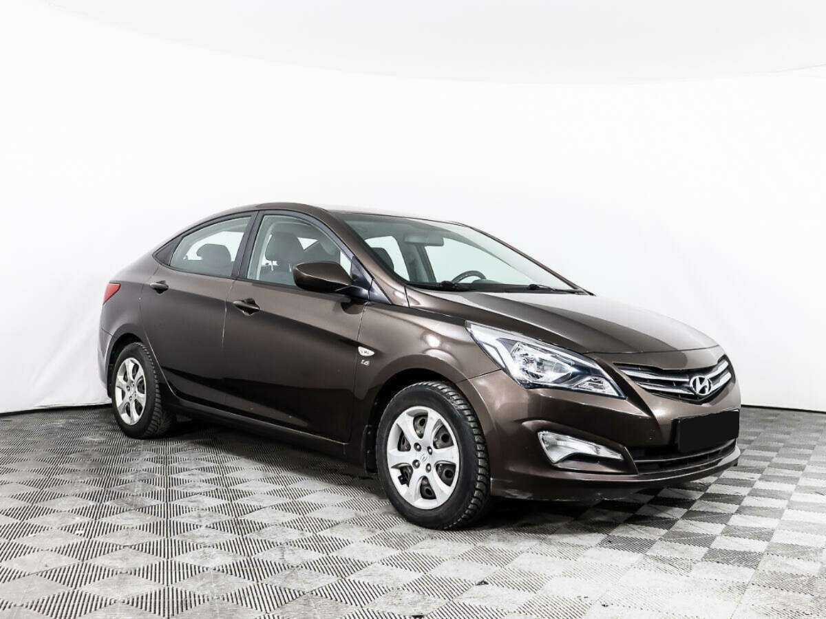 Hyundai Solaris с пробегом — 2016 год. Фото: #2