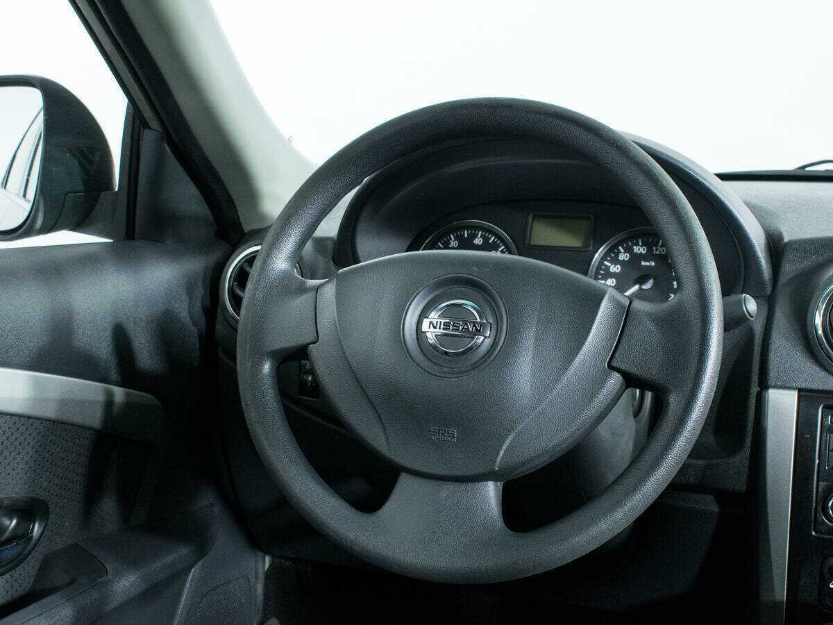 Nissan Almera с пробегом — 2016 год. Фото: #12