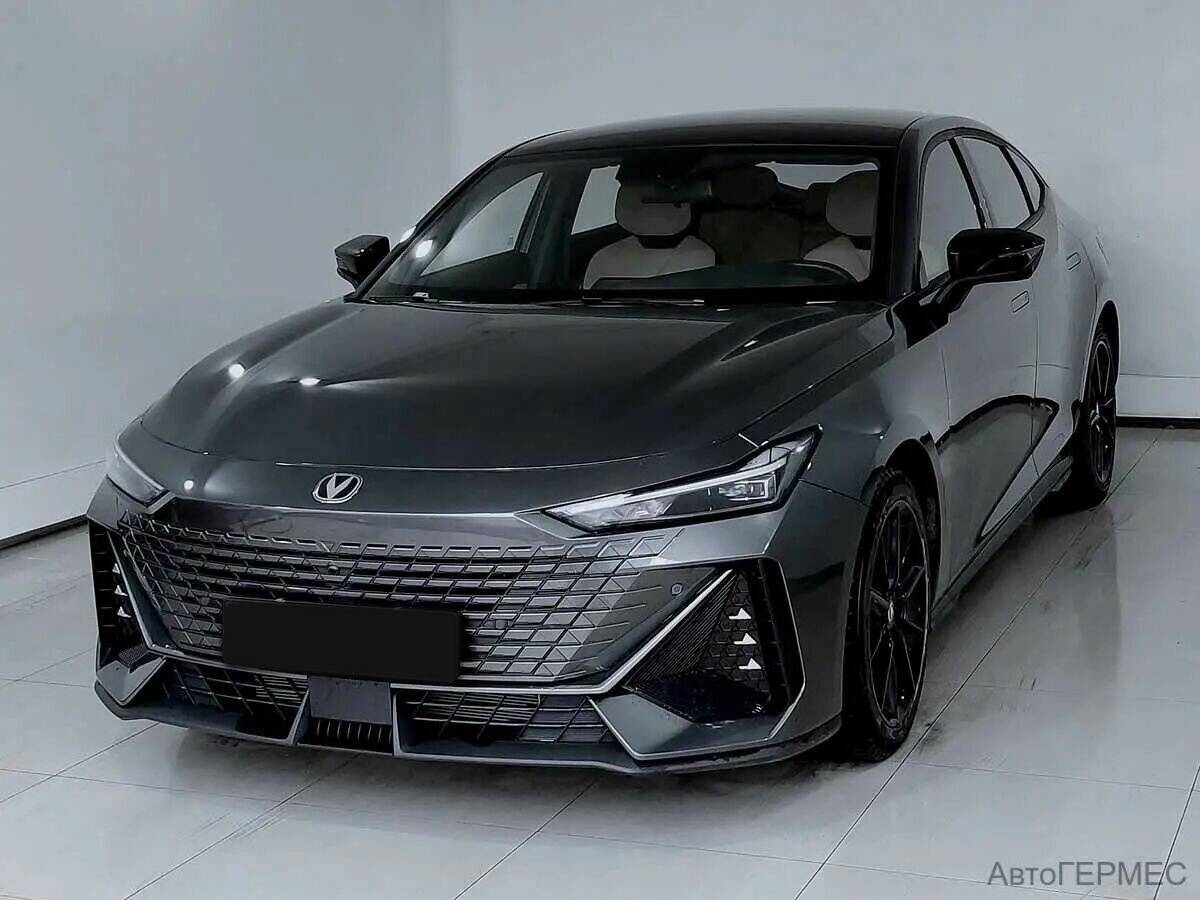 Changan UNI-V с пробегом — 2023 год. Посмотреть фото