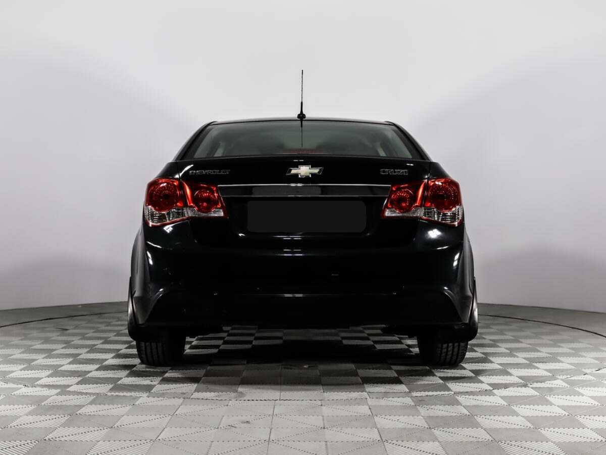Chevrolet Cruze с пробегом — 2013 год. Фото: #3