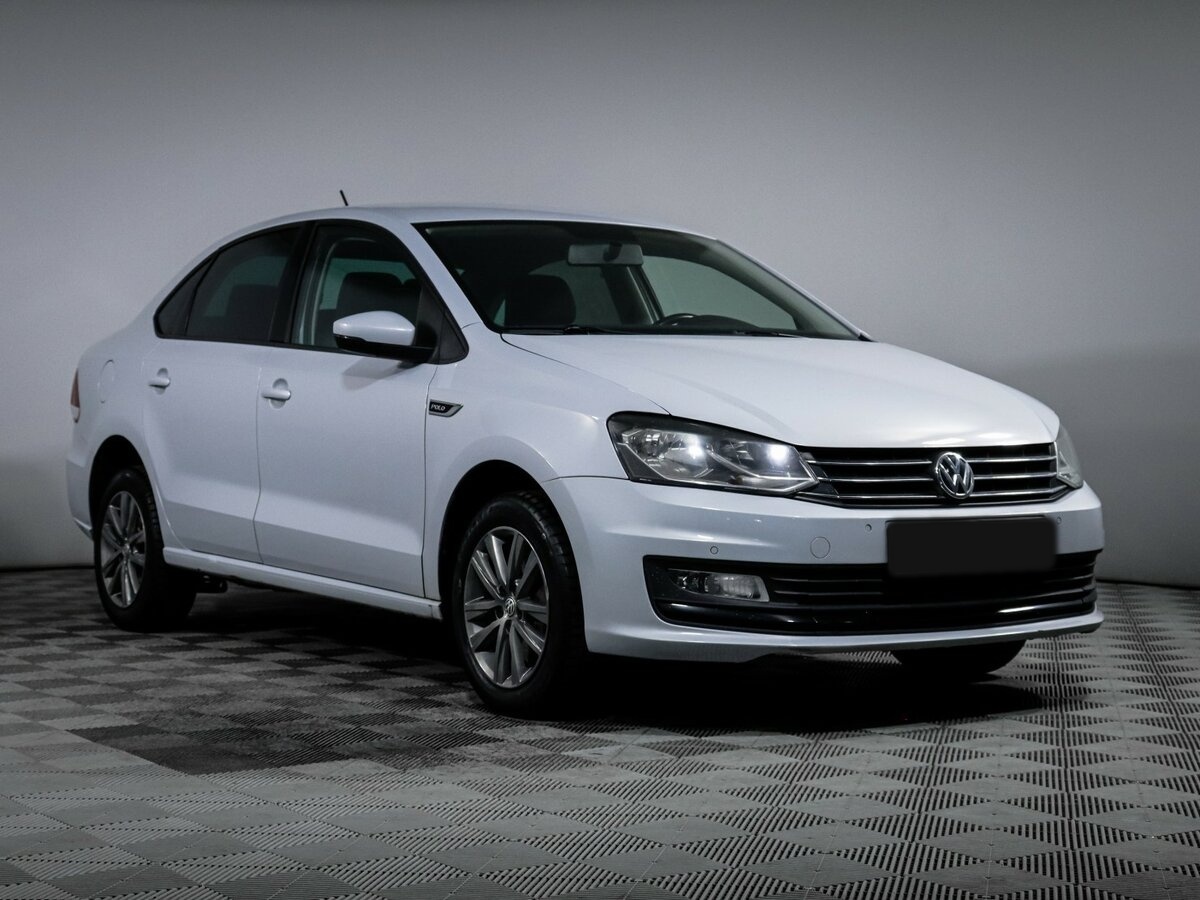 Volkswagen Polo с пробегом — 2019 год. Фото: #2