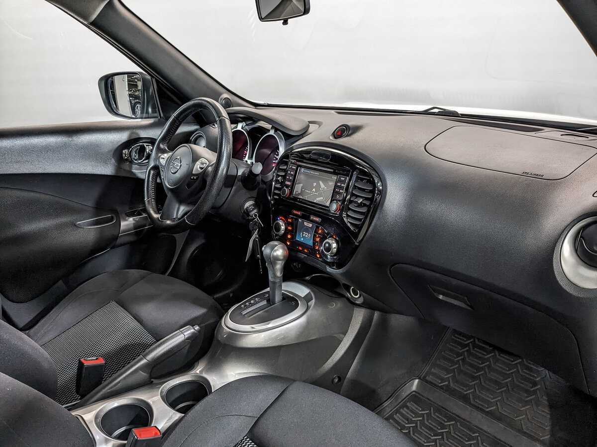 Nissan Juke с пробегом — 2015 год. Фото: #10