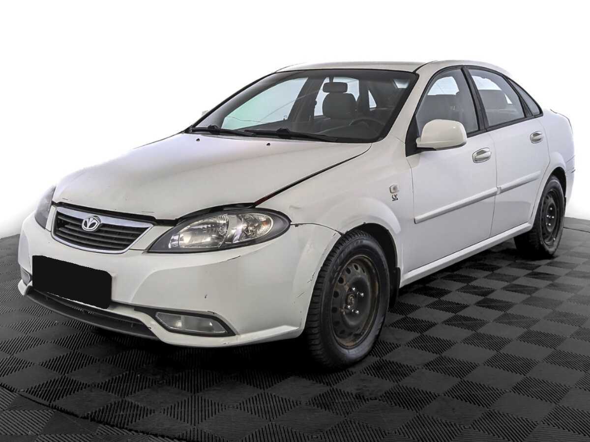 Daewoo Gentra с пробегом — 2014 год. Посмотреть фото