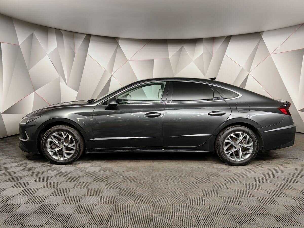 Hyundai Sonata с пробегом — 2020 год. Фото: #4