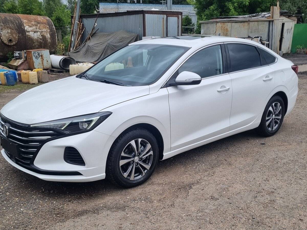 Changan Eado Plus с пробегом — 2024 год. Фото: #0