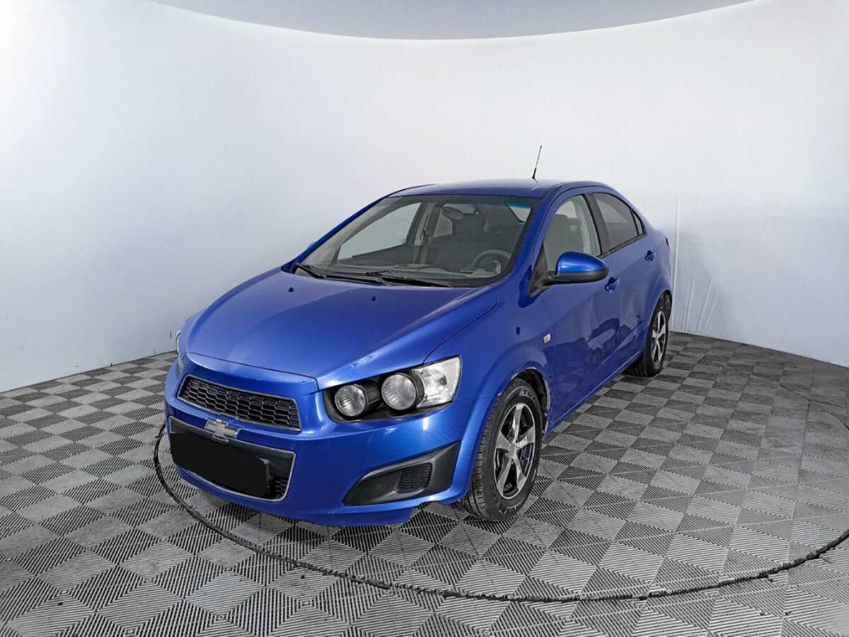 Chevrolet Aveo с пробегом — 2012 год. Фото: #0