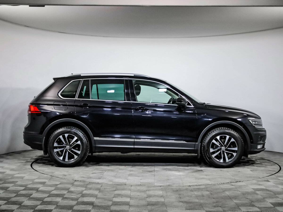 Volkswagen Tiguan с пробегом — 2019 год. Фото: #3