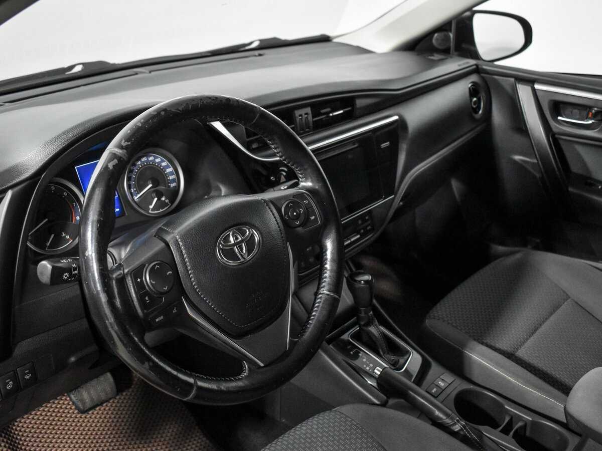 Toyota Corolla с пробегом — 2016 год. Фото: #8