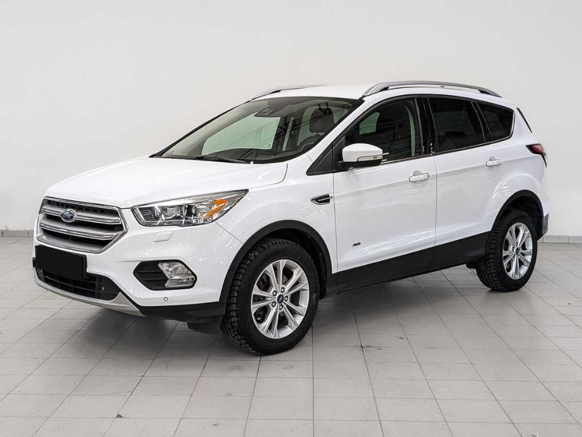 Ford Kuga с пробегом — 2016 год. Фото: #0