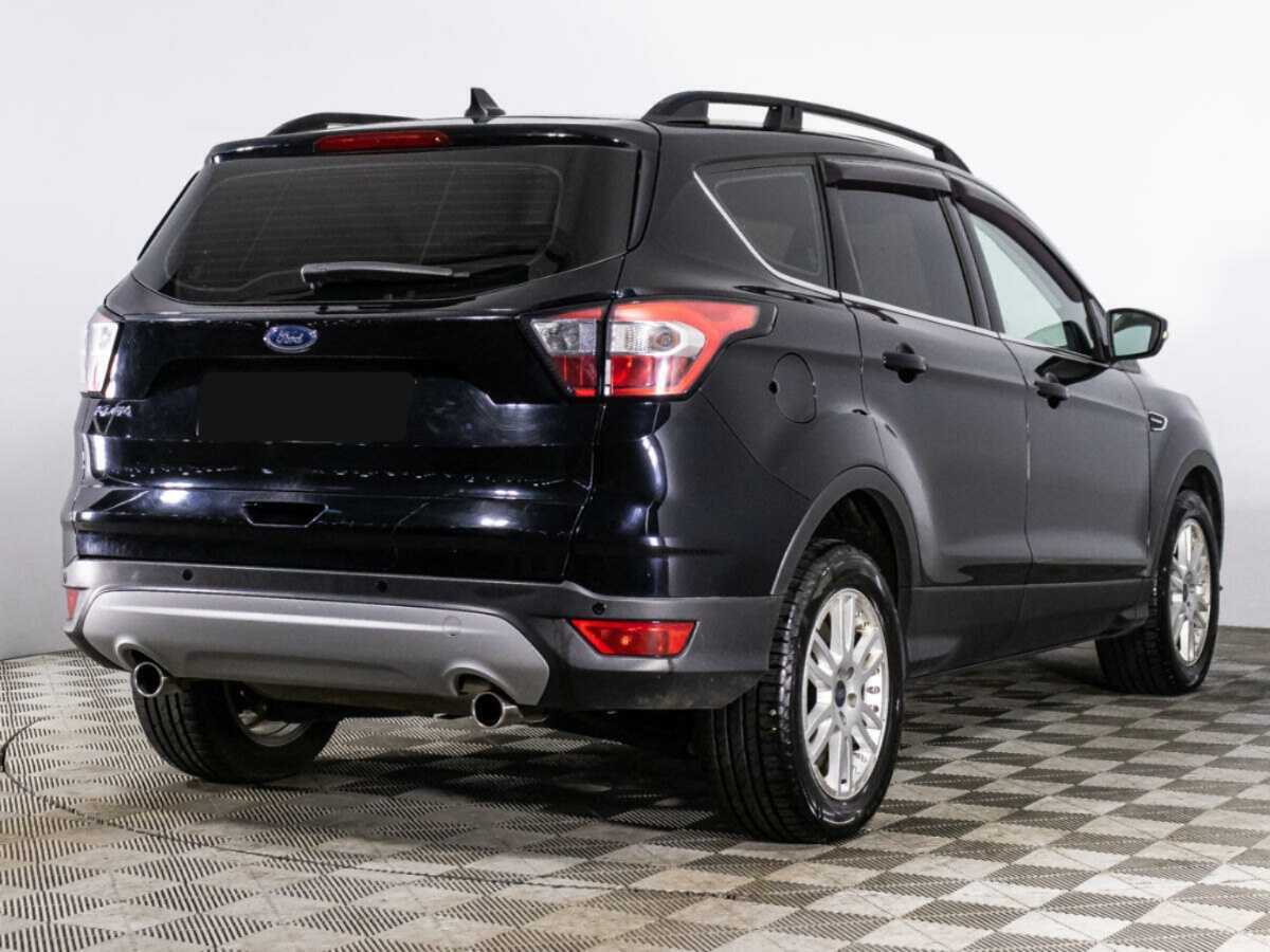 Ford Kuga с пробегом — 2017 год. Фото: #4