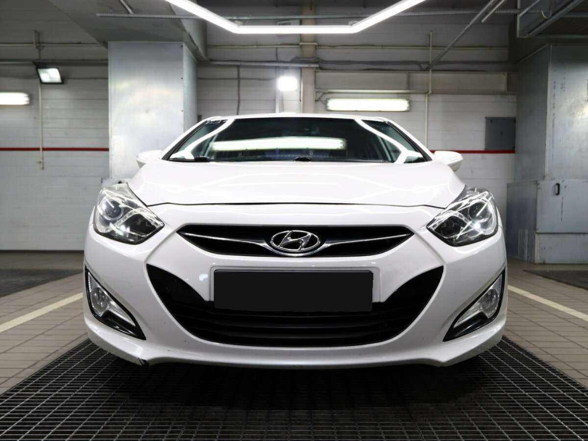 Hyundai i40 с пробегом — 2014 год. Фото: #2