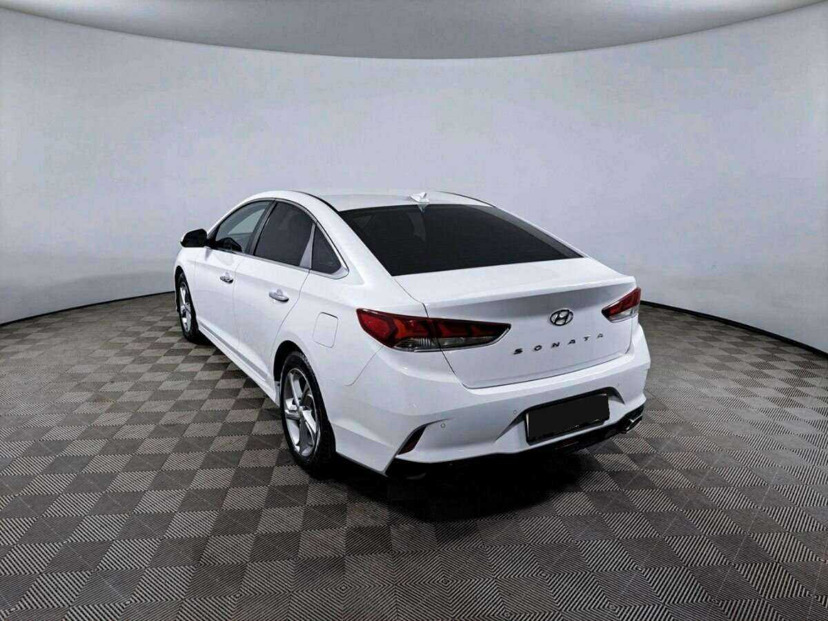 Hyundai Sonata с пробегом — 2018 год. Фото: #6