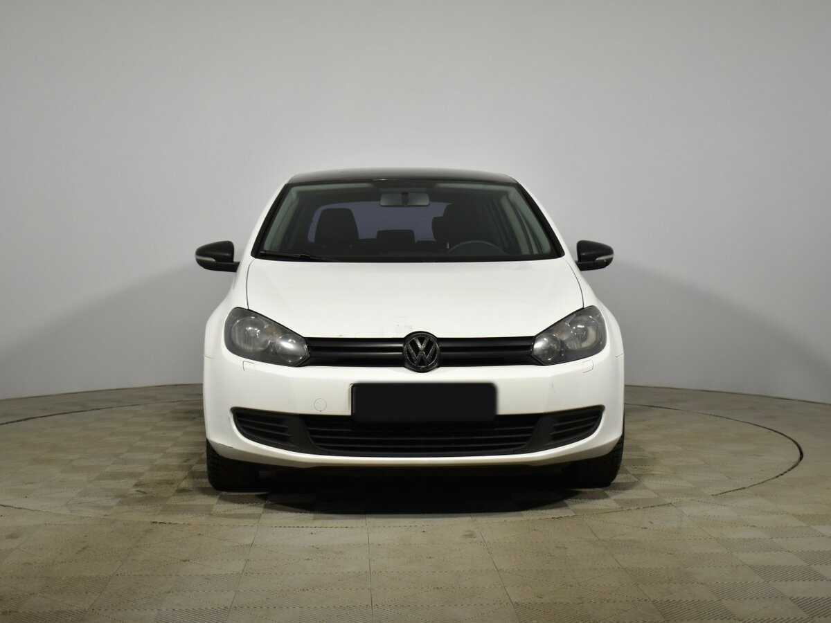Volkswagen Golf с пробегом — 2012 год. Фото: #1