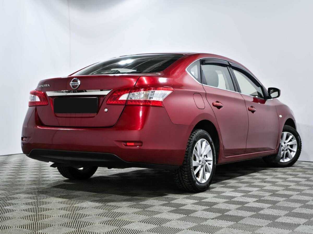 Nissan Sentra с пробегом — 2015 год. Фото: #3
