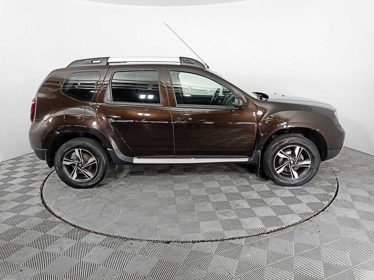 Renault Duster с пробегом — 2016 год. Фото: #3