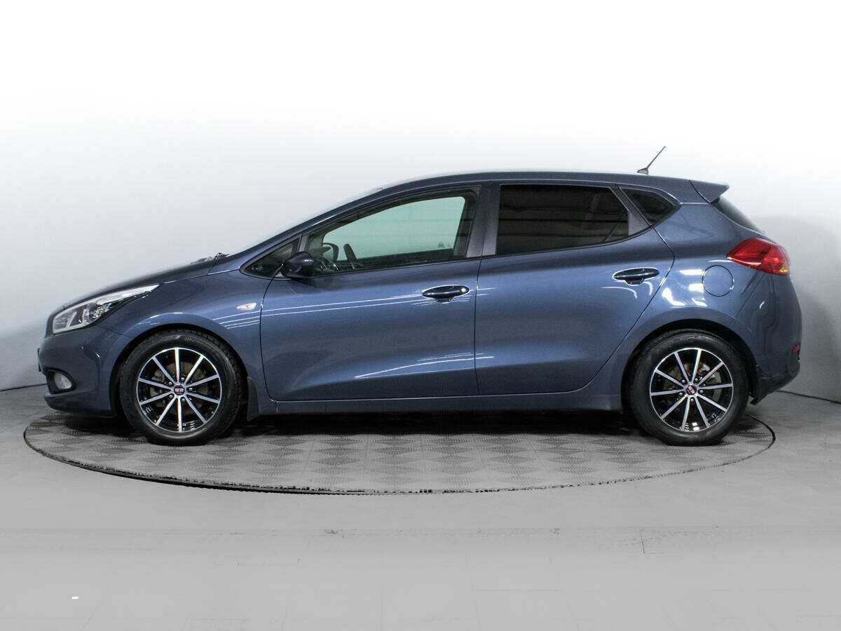 Kia Ceed с пробегом — 2013 год. Фото: #7