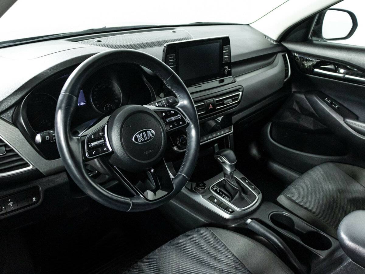 Kia Seltos с пробегом — 2021 год. Фото: #10