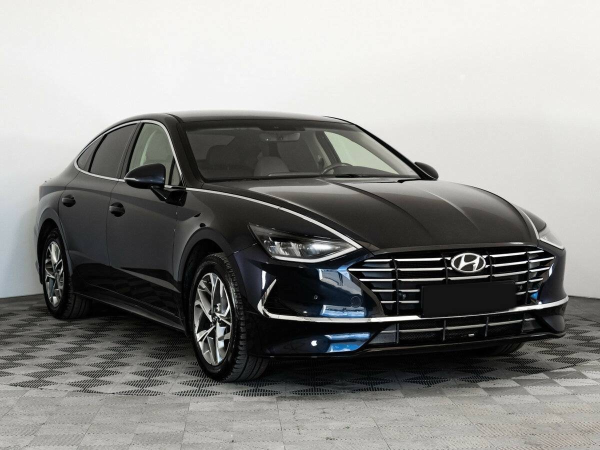 Hyundai Sonata с пробегом — 2020 год. Фото: #4