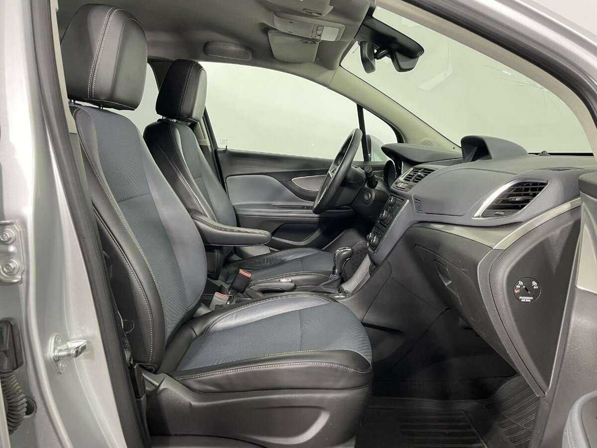 Opel Mokka с пробегом — 2014 год. Фото: #13