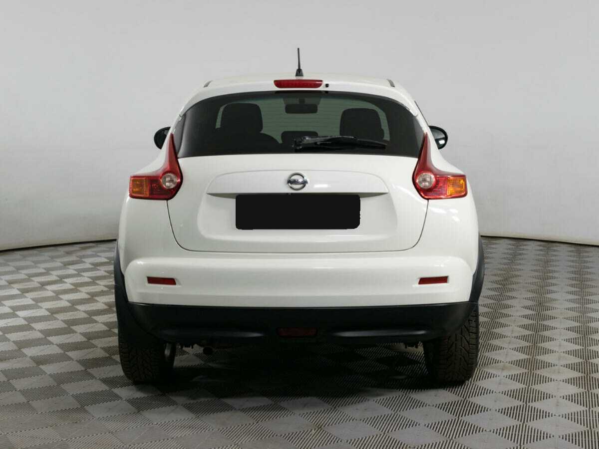 Nissan Juke с пробегом — 2012 год. Фото: #4