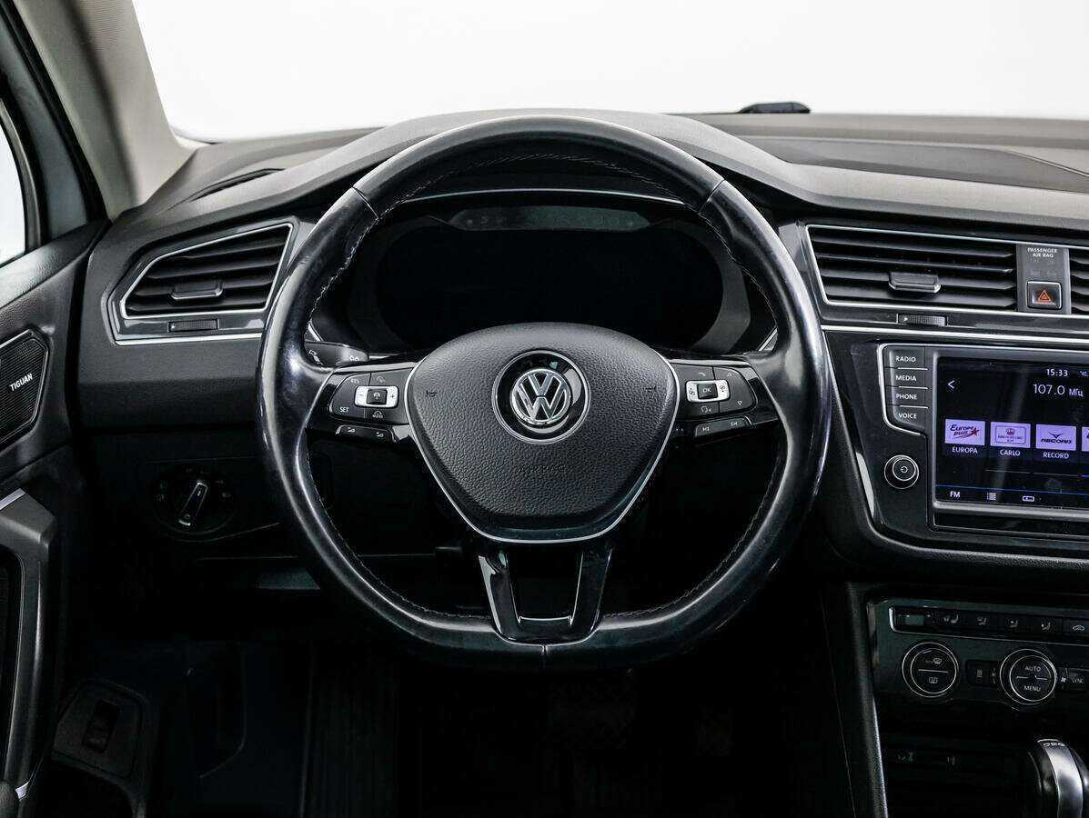Volkswagen Tiguan с пробегом — 2017 год. Фото: #12