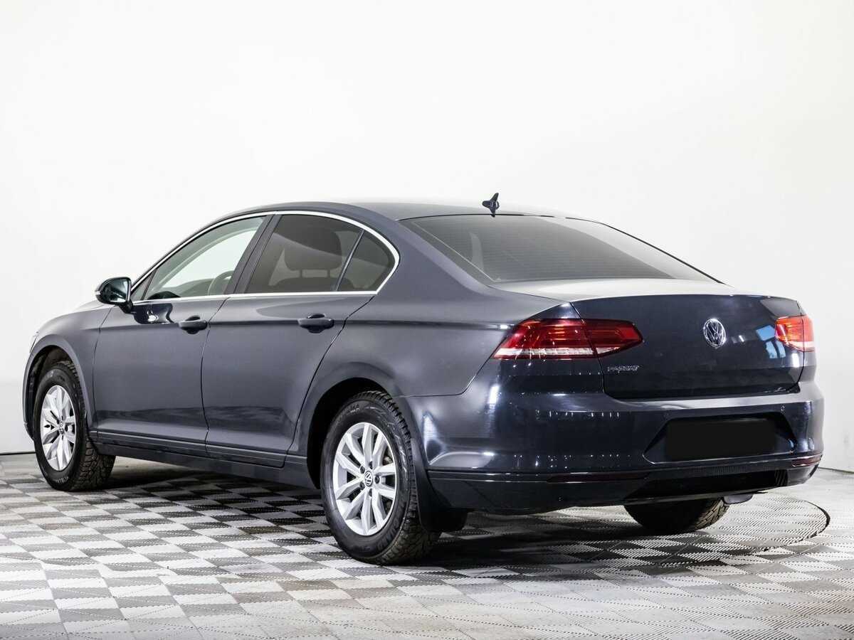 Volkswagen Passat с пробегом — 2018 год. Фото: #5