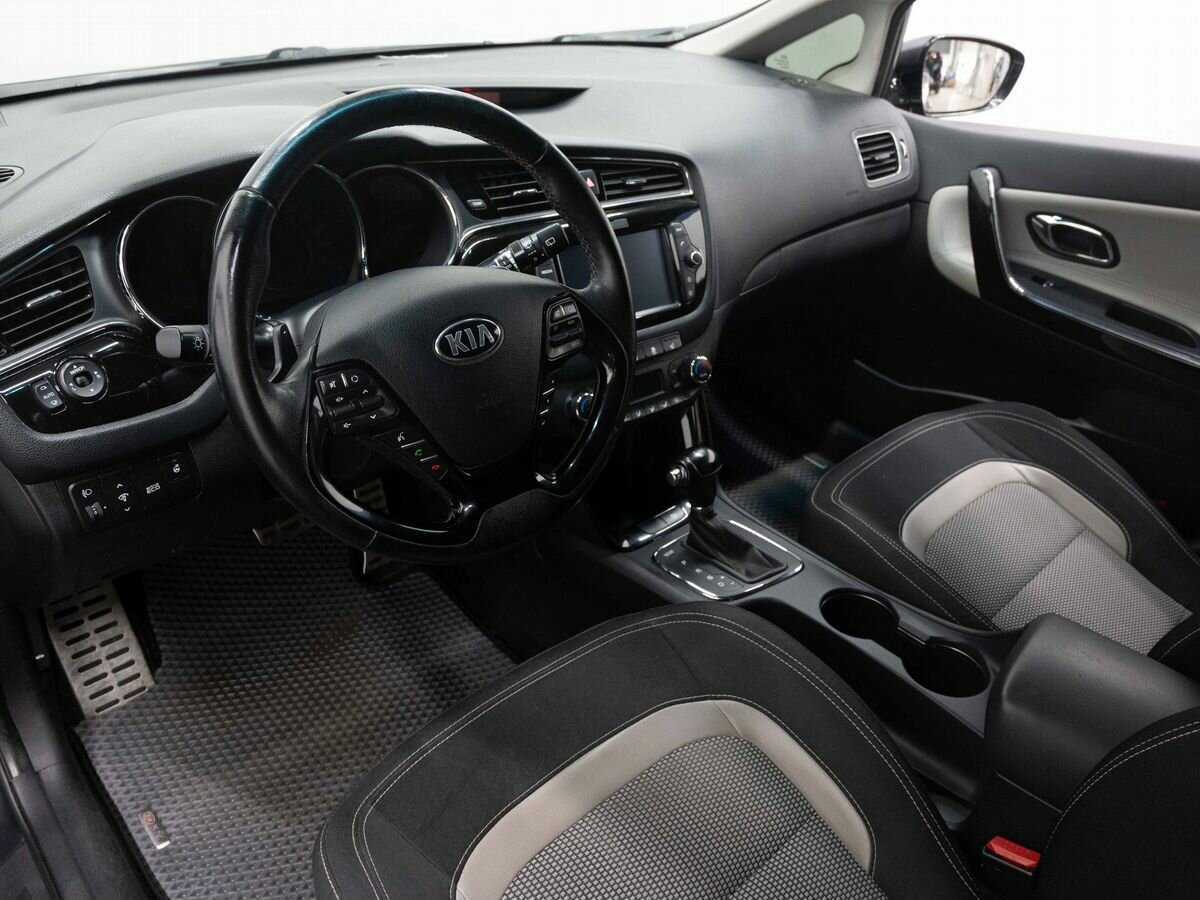Kia Ceed с пробегом — 2017 год. Фото: #8