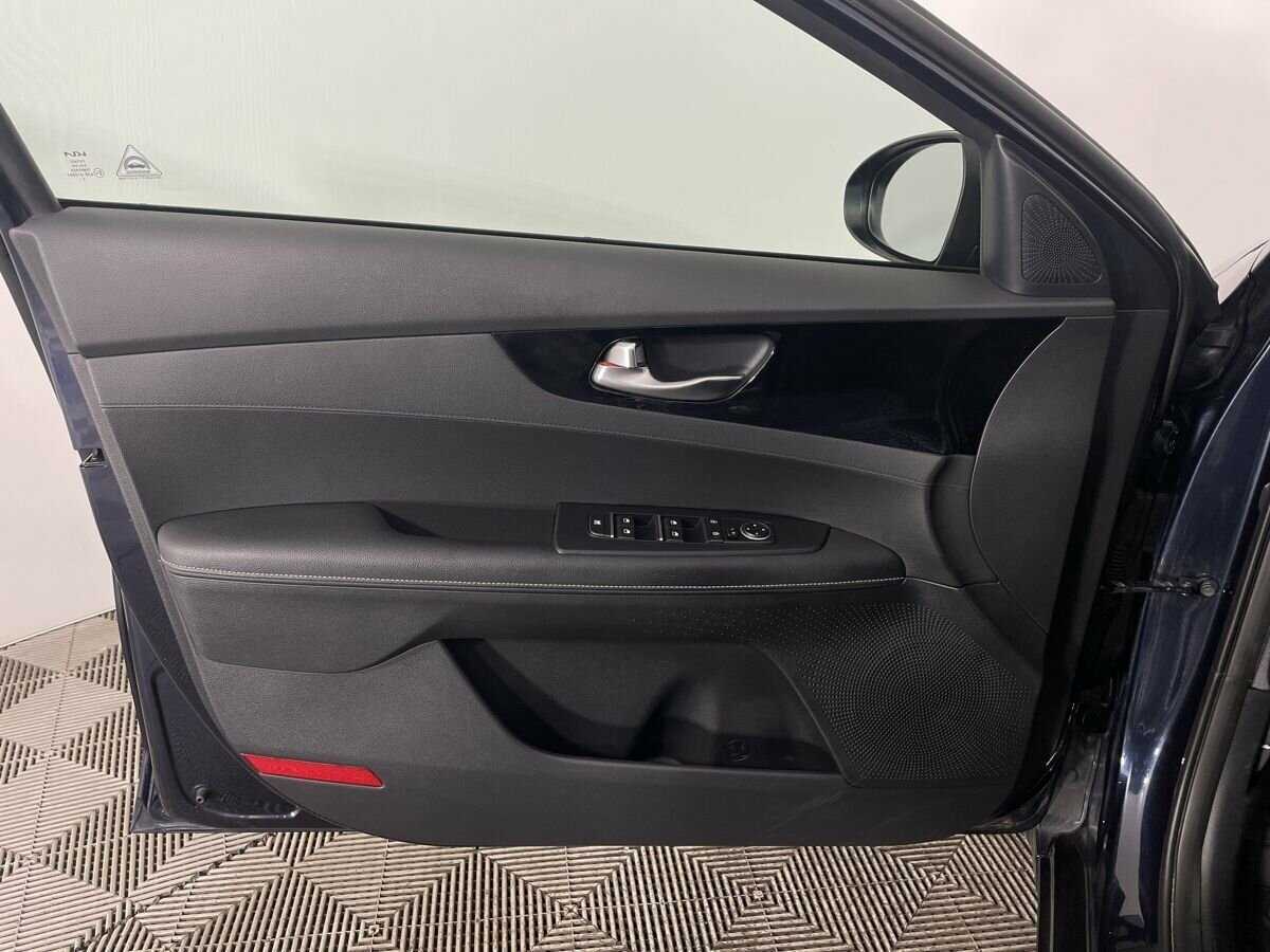 Kia Cerato с пробегом — 2021 год. Фото: #7