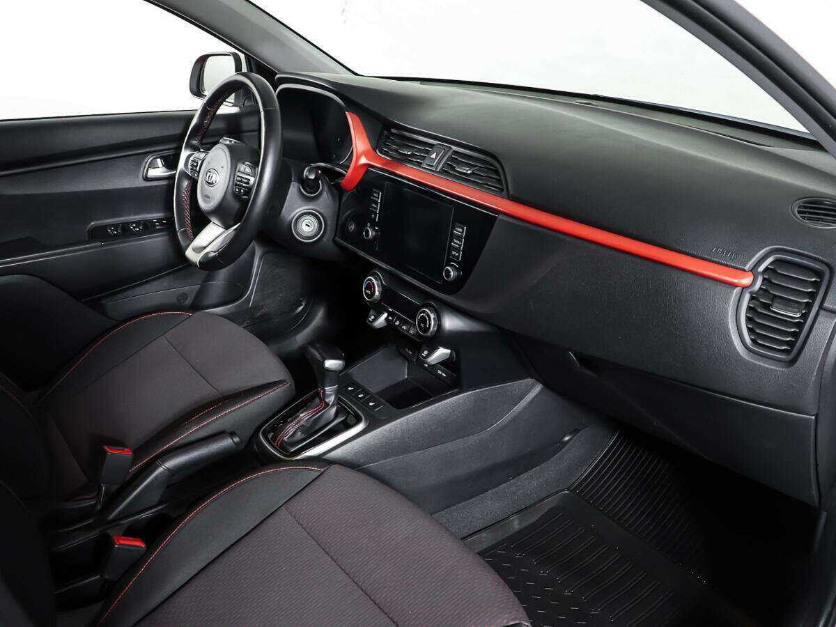 Kia Rio с пробегом — 2021 год. Фото: #9