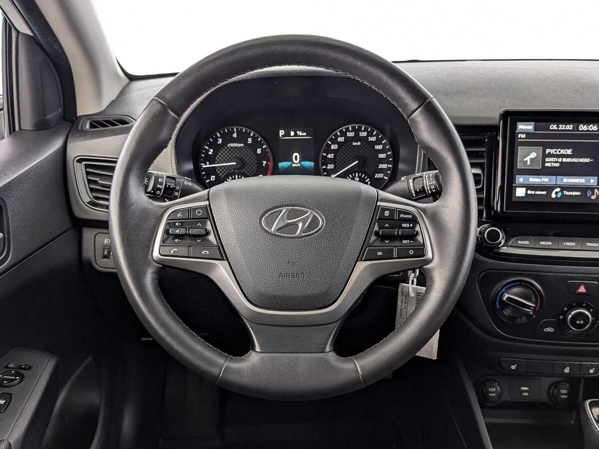 Hyundai Solaris с пробегом — 2020 год. Фото: #19