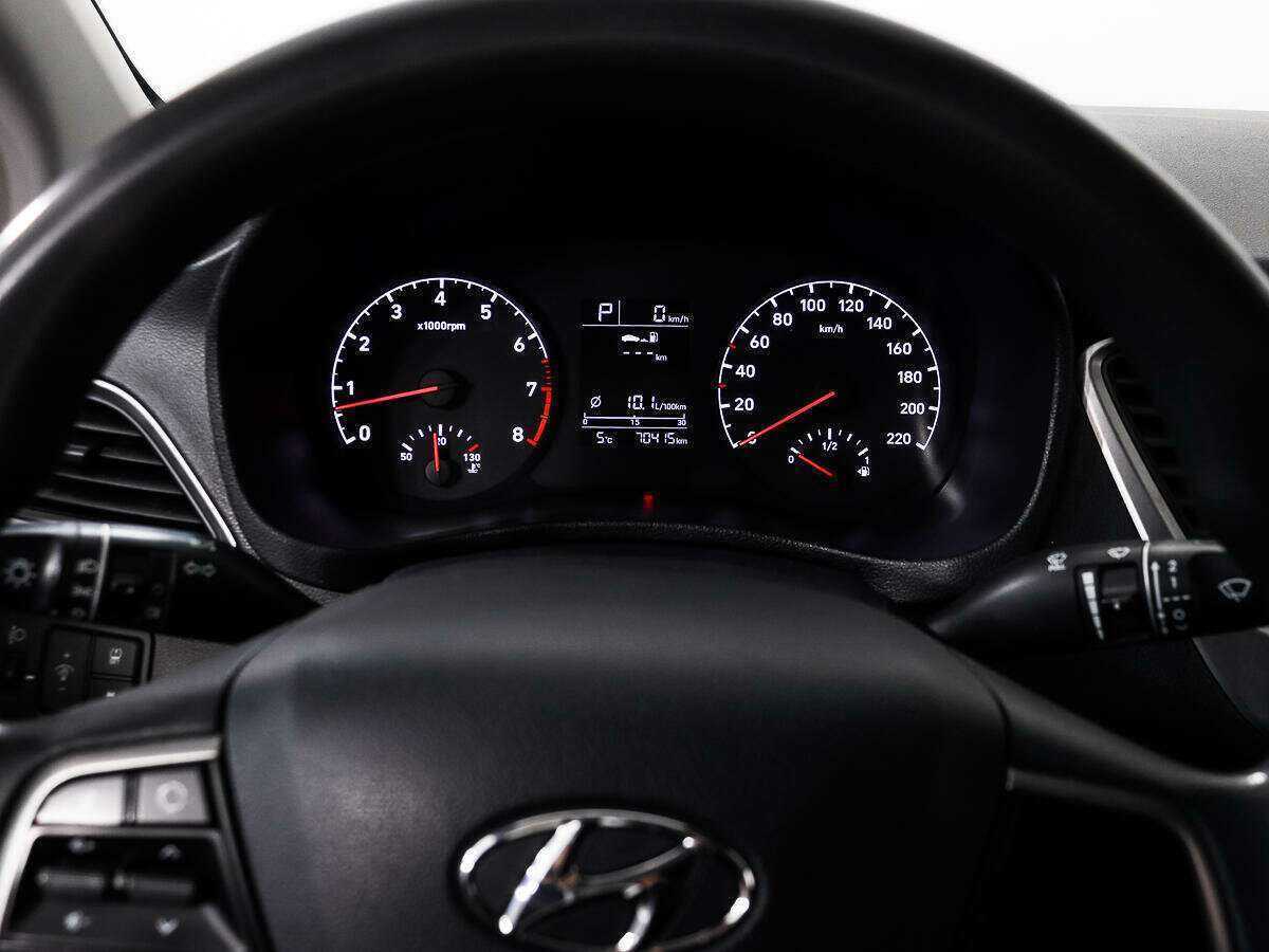 Hyundai Solaris с пробегом — 2019 год. Фото: #12