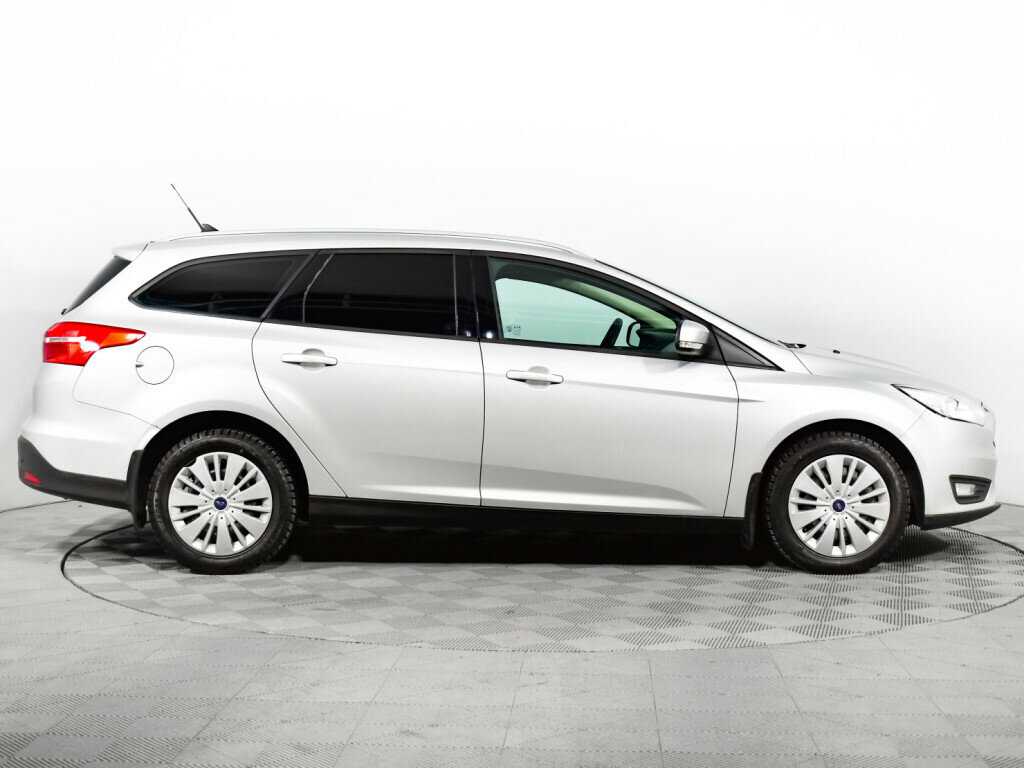 Ford Focus с пробегом — 2017 год. Фото: #3